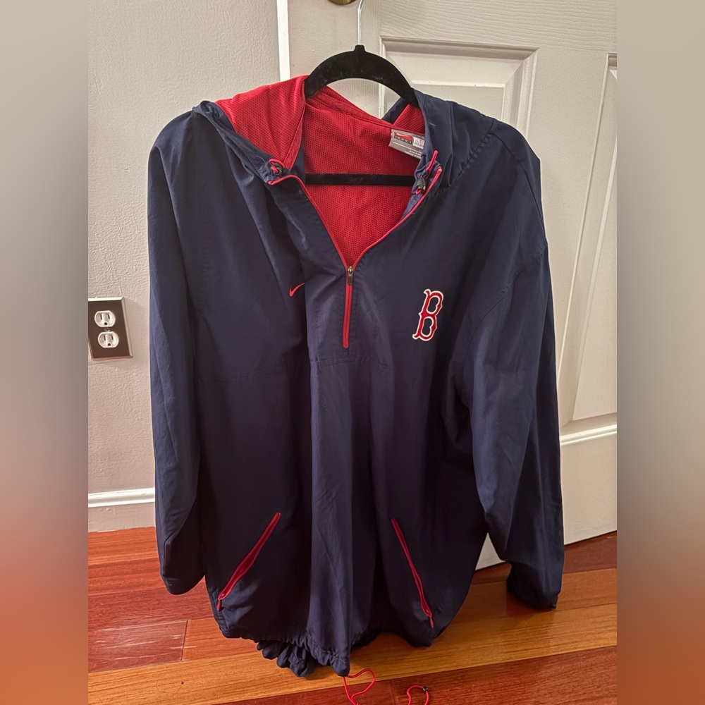 Nike Red Sox Pull Over Windbreaker